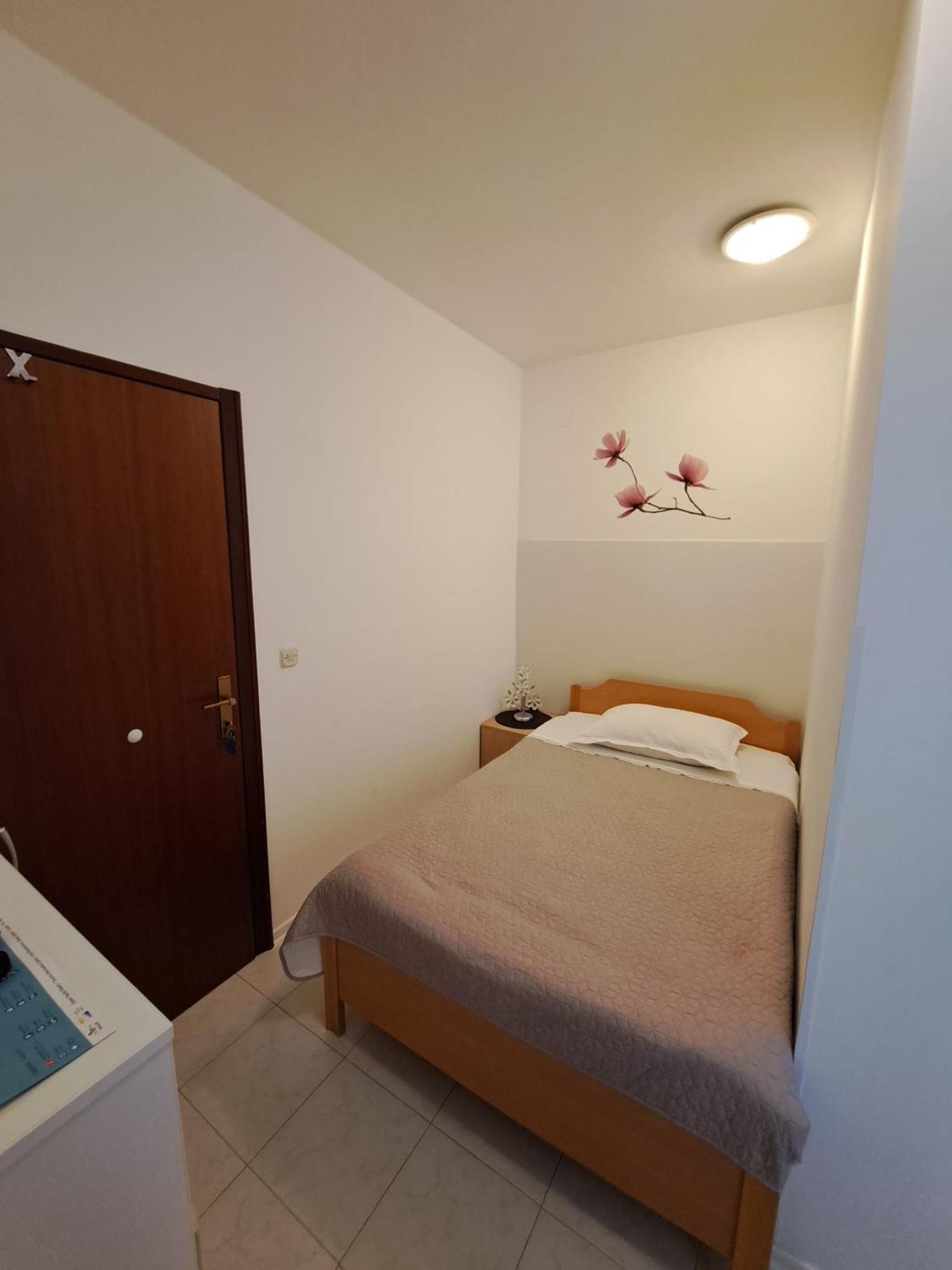 Guest House Krsevan Zadar Eksteriør bilde